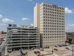 Chase Tower Garage