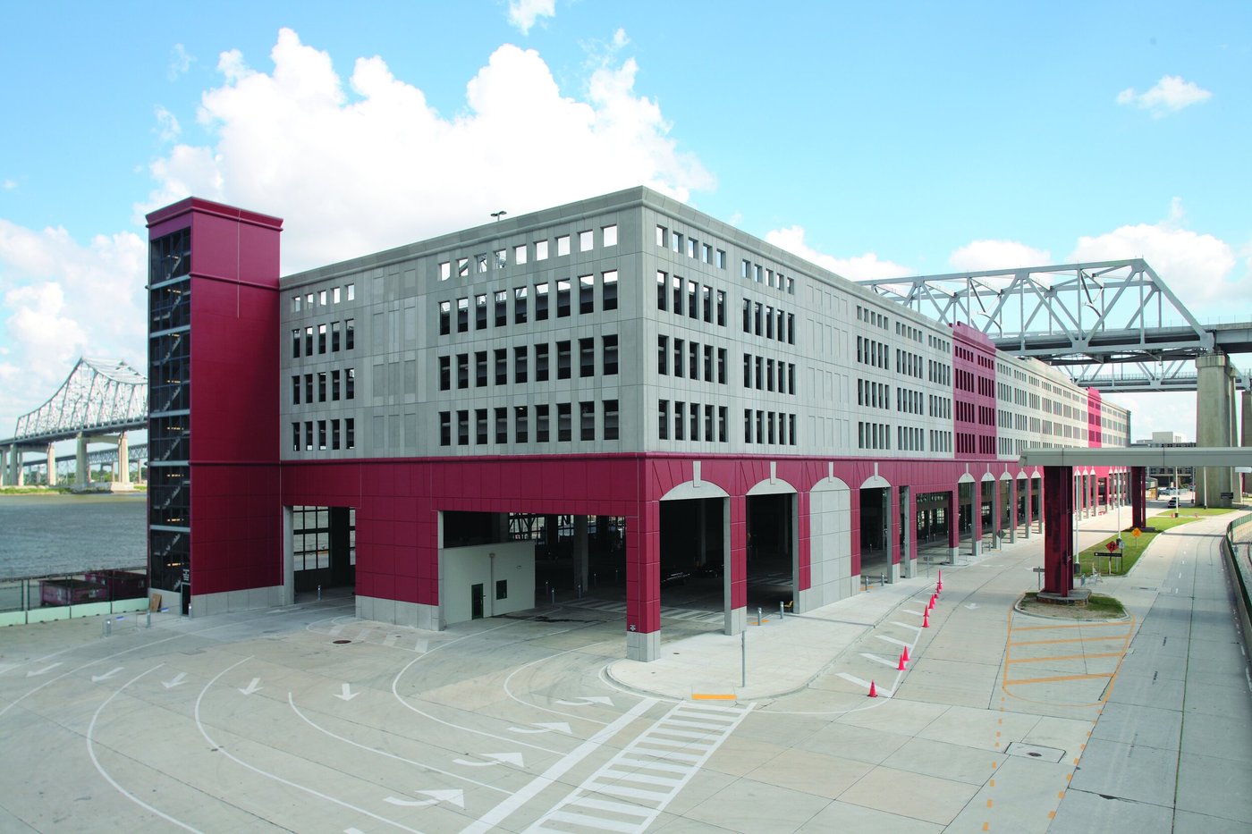 Erato Street Cruise Terminal & Parking Garage