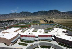 Stansbury_High_School_UT_photo_credit_Sika_Sarnafil_resize.jpg