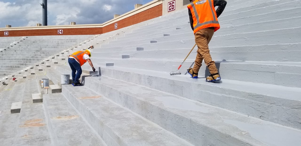 Re-coating of traffic coating