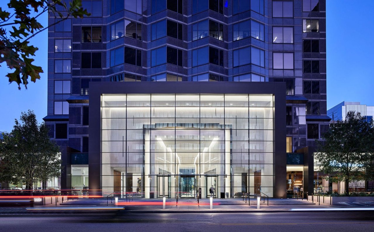 Trammell Crow Center's plaza deck in Dallas, Texas