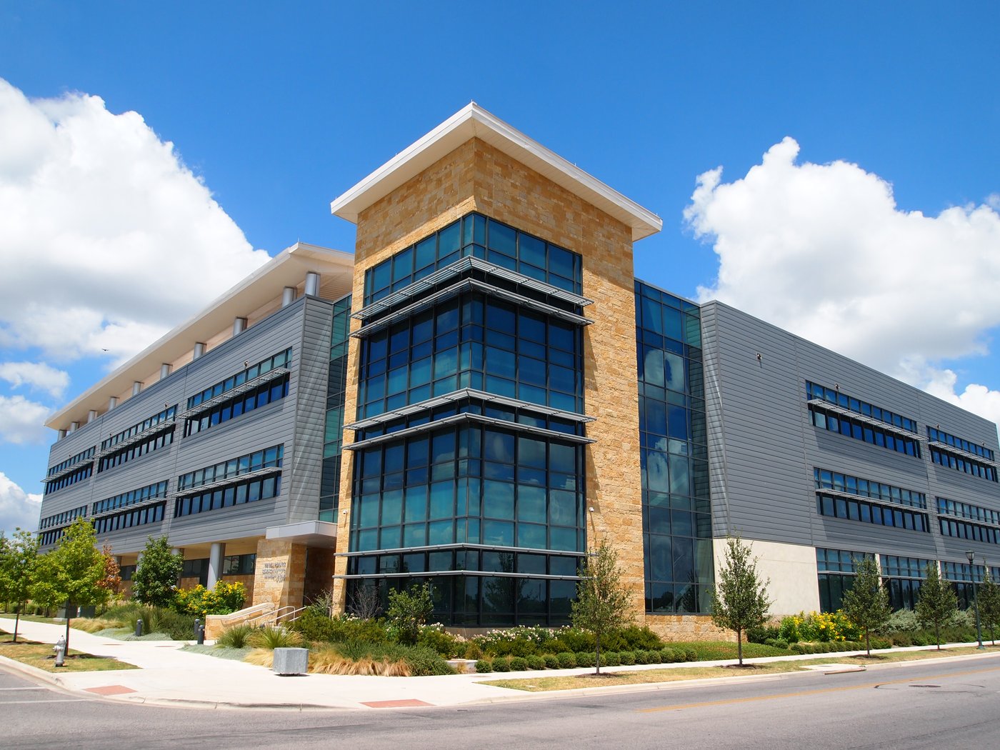 UT Dell Research Building & Parking Garage