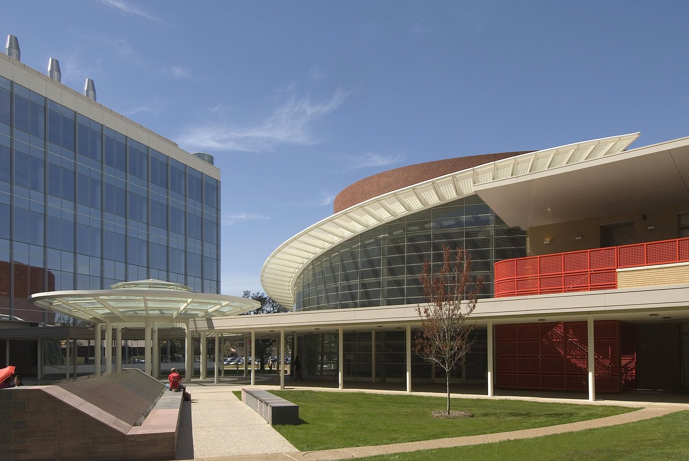 University of Houston Science, Engineering and Classroom Building
